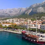 Apartments Studio Apartments Adriona