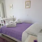 Apartments Studio Apartments Adriona