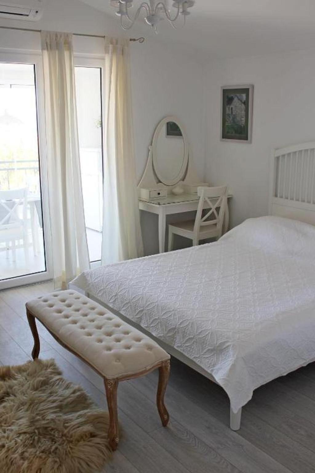 Apartment Adriona