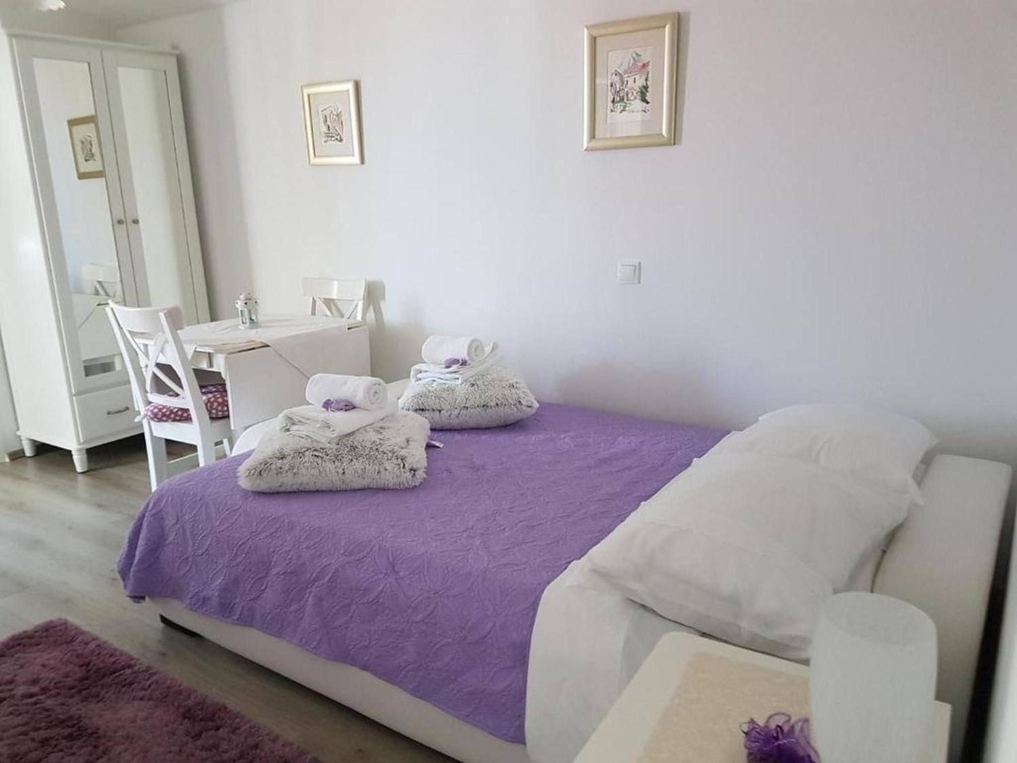 Apartment Adriona Makarska